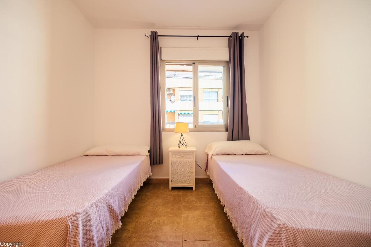 Apartamentos Madrid Torrevieja Extérieur photo